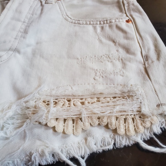 We the Free Off-White Ripped High Waisted Shorts - Picture 3 of 5